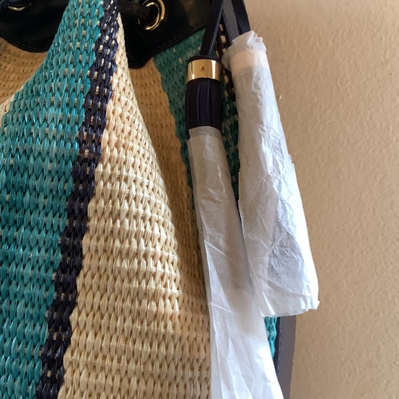 Anguilla Collection Marlowe Striped Drawstring Straw Bucket Shoulder - Picture 7 of 16